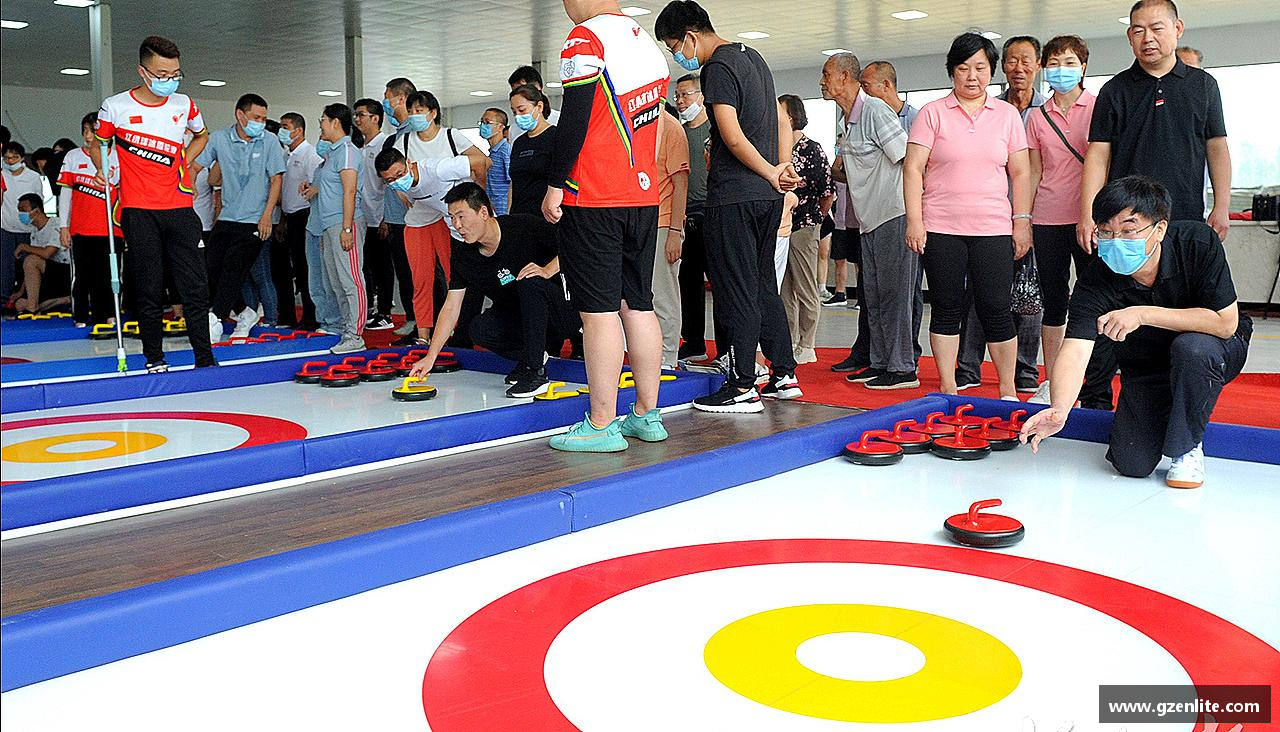 热血与坚持，战胜一切！